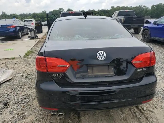 2013 VOLKSWAGEN JETTA SE  