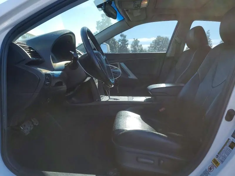 2010 TOYOTA CAMRY AUTO   