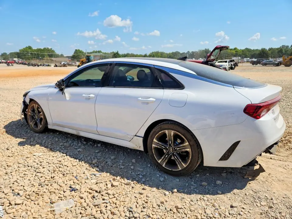 2022 KIA K5 EX  