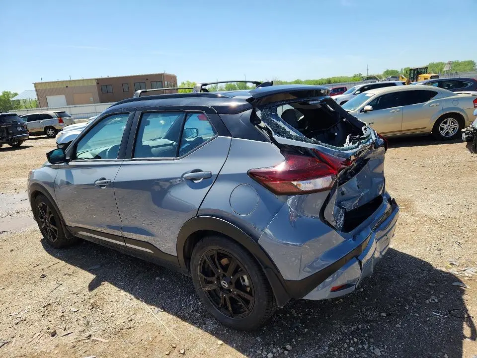 2023 NISSAN KICKS SR  