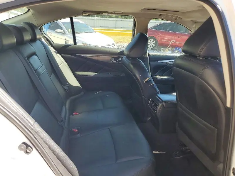 2015 INFINITI Q50 PREMIUM  