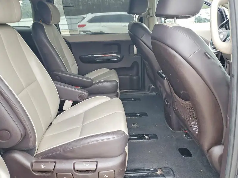 2018 KIA SEDONA SXL  