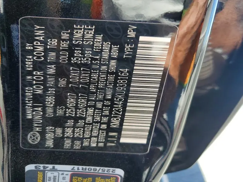 2019 HYUNDAI TUCSON SE  