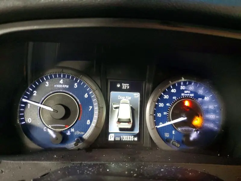 2015 TOYOTA SIENNA XLE 8-PASSENGER  