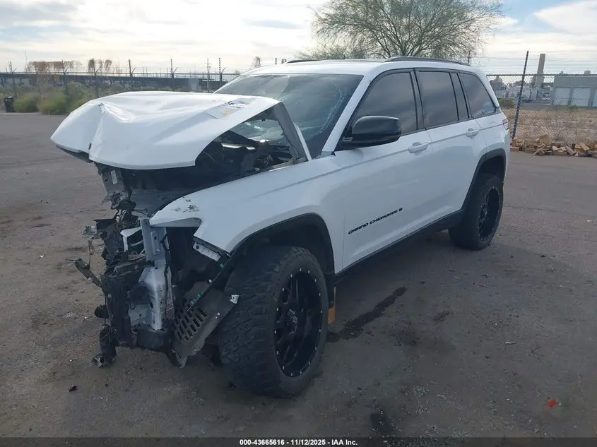 2023 JEEP GRAND CHEROKEE ALTITUDE 4X4