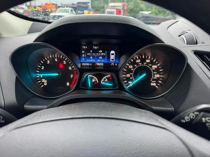 2019 FORD ESCAPE SE  