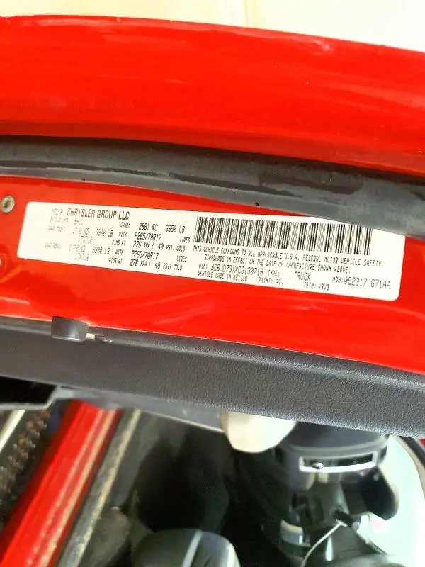 2012 DODGE RAM 1500 SLT  