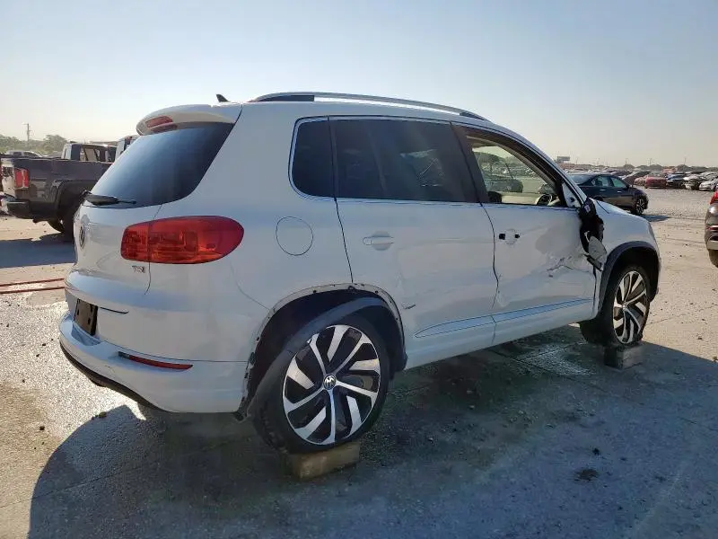 2017 VOLKSWAGEN TIGUAN SPORT  