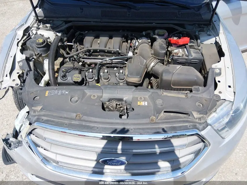 2018 FORD TAURUS SE