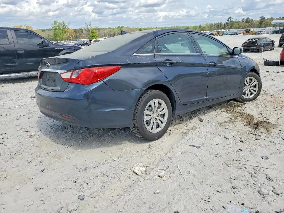 2012 HYUNDAI SONATA GLS  