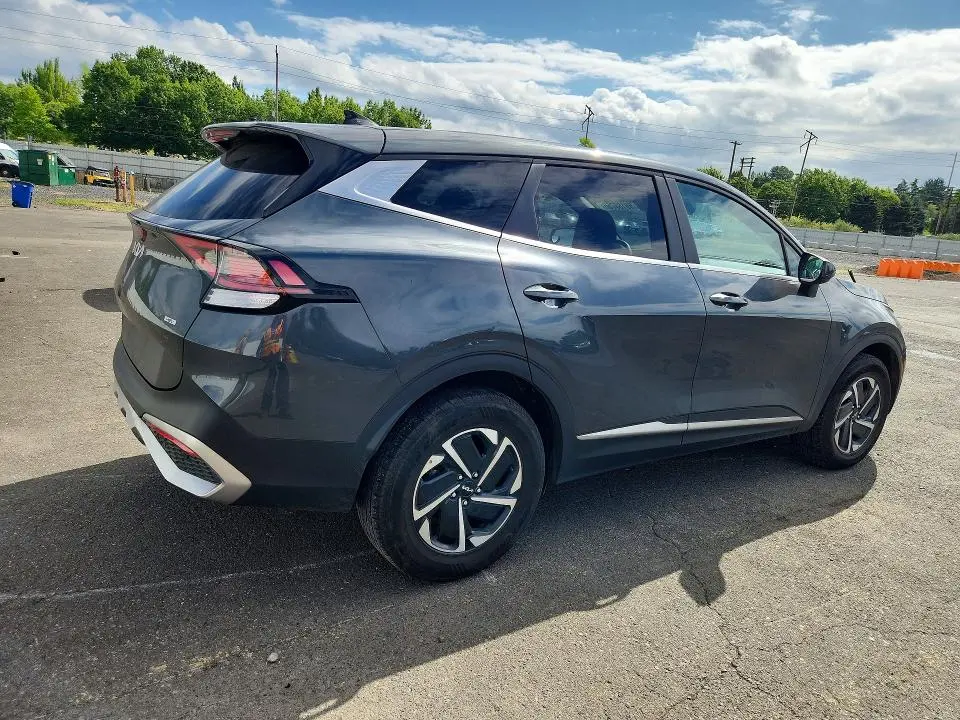 2023 KIA SPORTAGE LX  