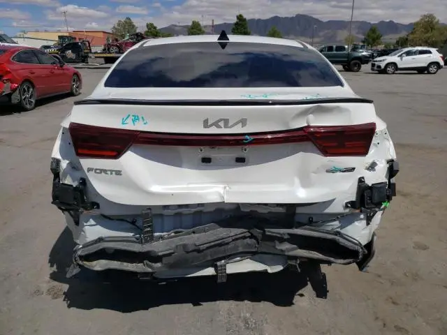 2022 KIA FORTE GT LINE  