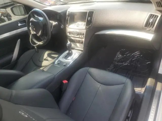 2013 INFINITI G37 JOURNEY  