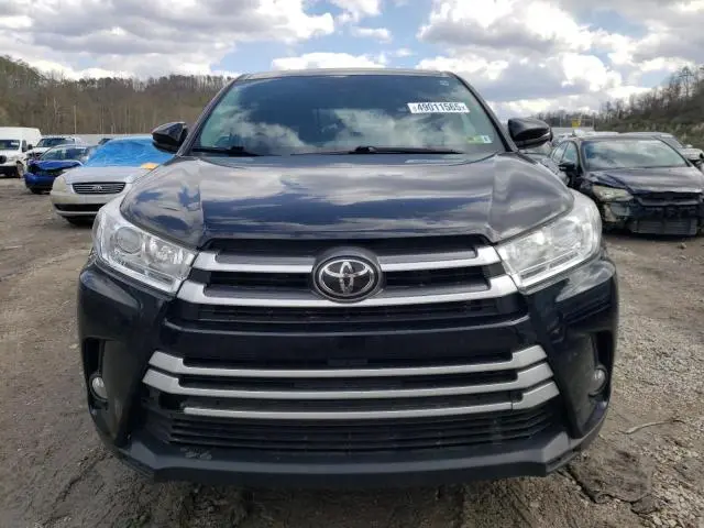 2019 TOYOTA HIGHLANDER LE