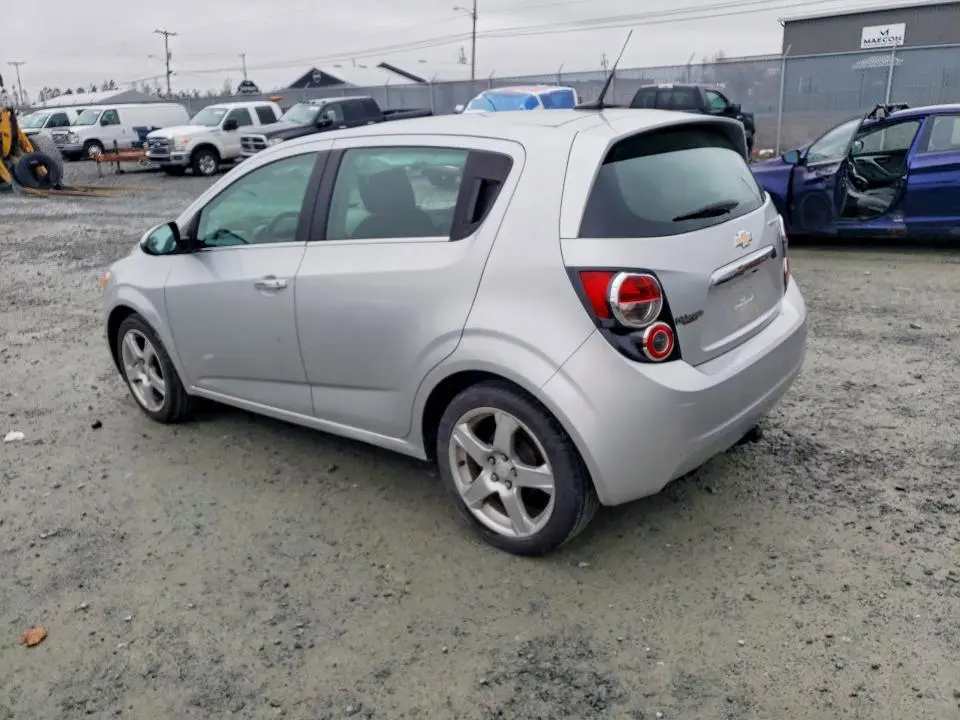 2014 CHEVROLET SONIC LT  