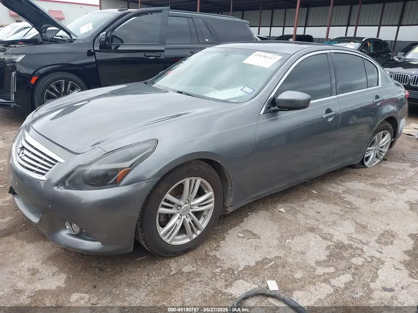 2012 INFINITI G25 JOURNEY