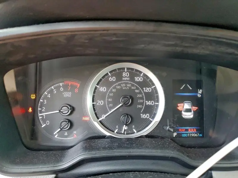 2021 TOYOTA COROLLA LE  