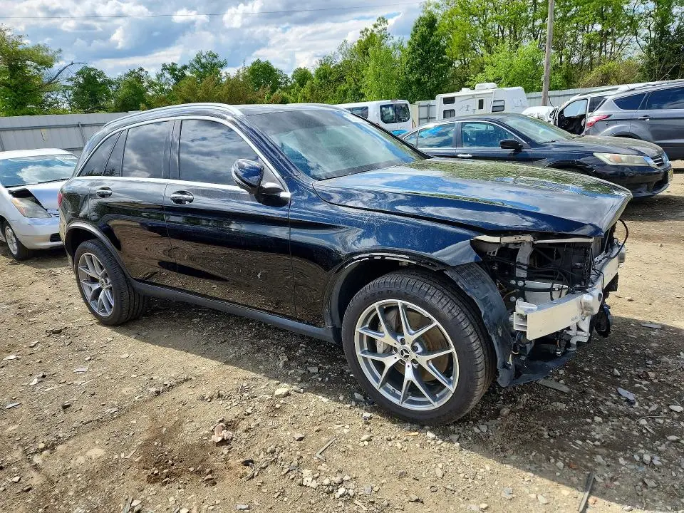 2022 MERCEDES-BENZ GLC 300 4MATIC  
