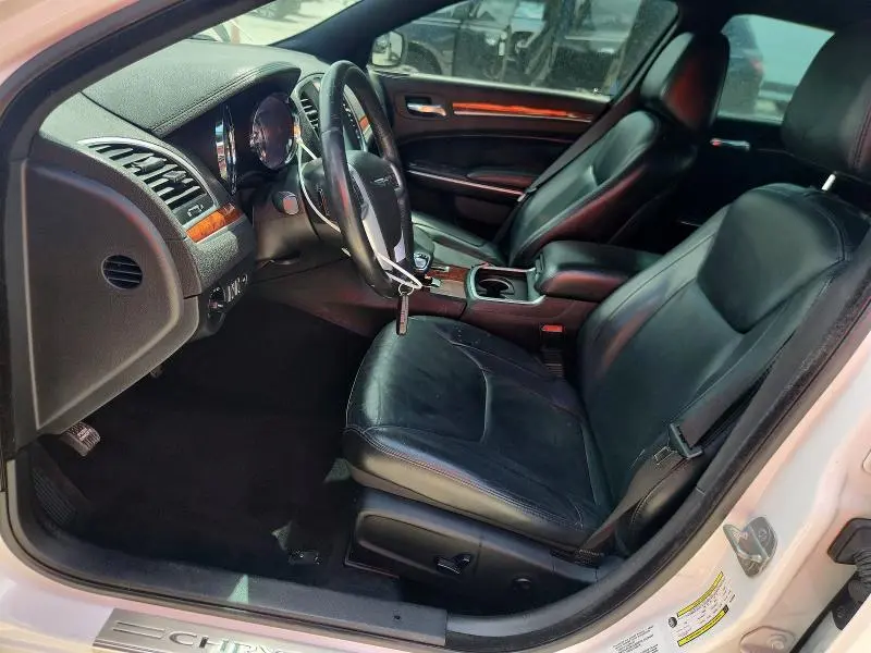 2014 CHRYSLER 300   