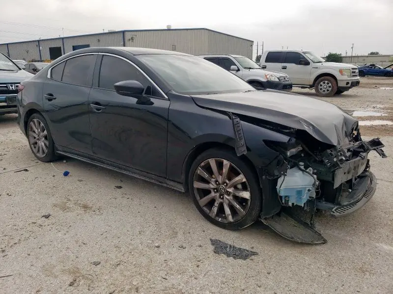 2019 MAZDA 3 PREFERRED PLUS  