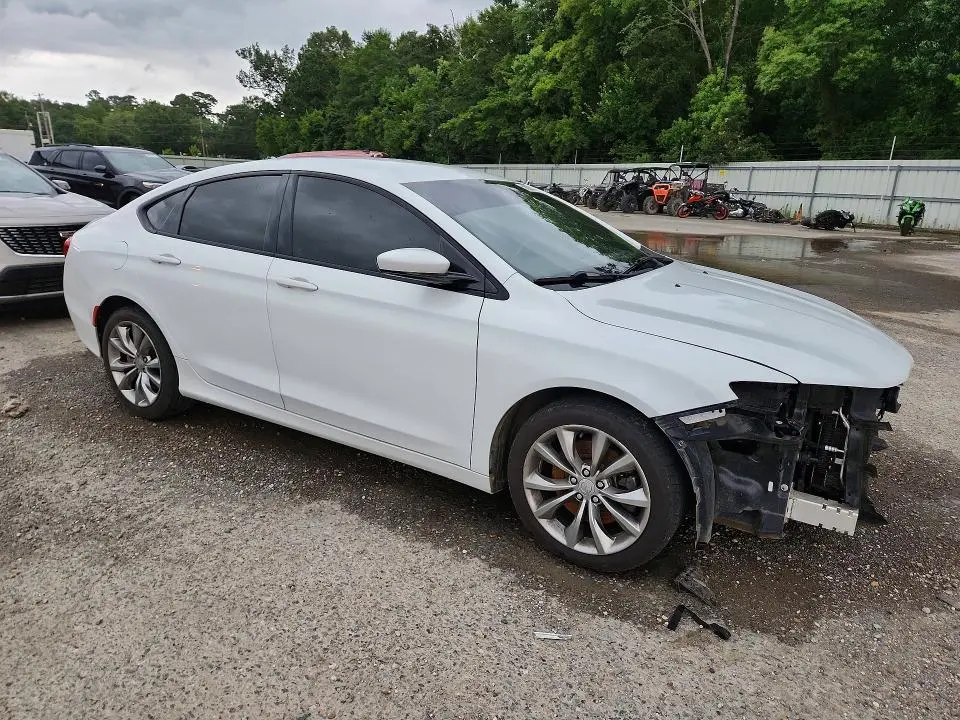 2015 CHRYSLER 200 S  