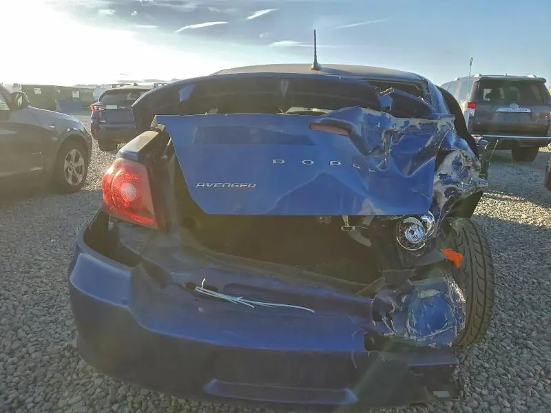 2013 DODGE AVENGER SE  