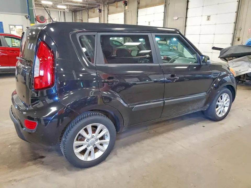 2012 KIA SOUL +  