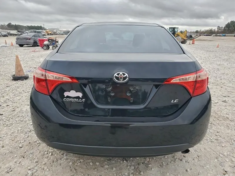 2018 TOYOTA COROLLA   