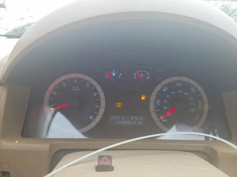 2012 FORD ESCAPE LIMITED  