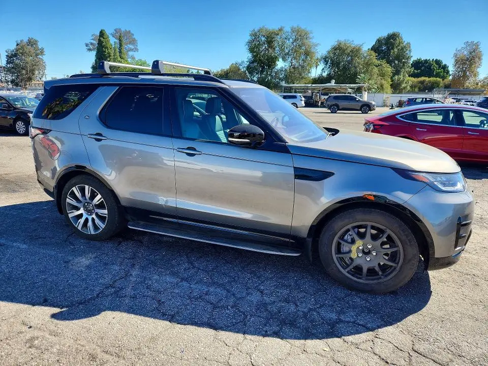 2019 LAND ROVER DISCOVERY HSE LUXURY  