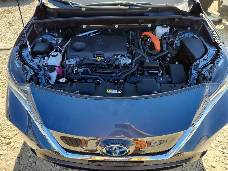2023 TOYOTA VENZA LE  