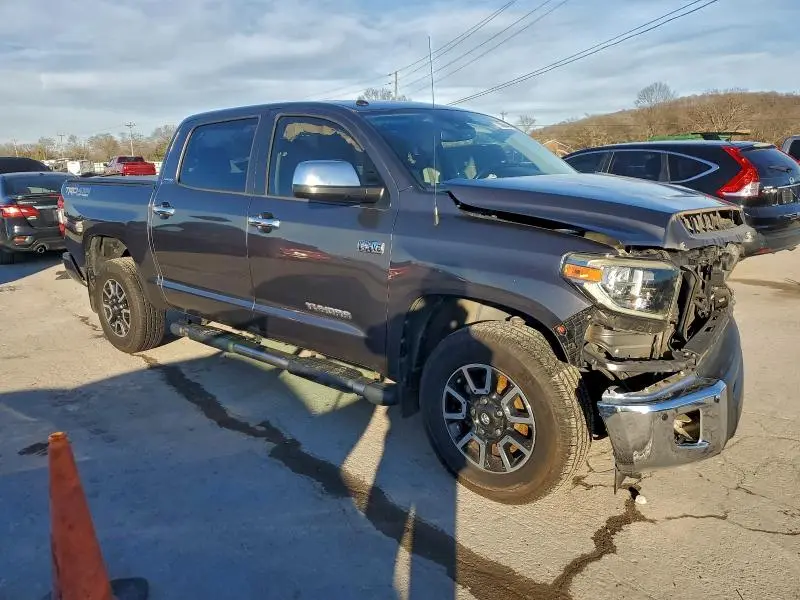 2018 TOYOTA TUNDRA CREWMAX LIMITED  