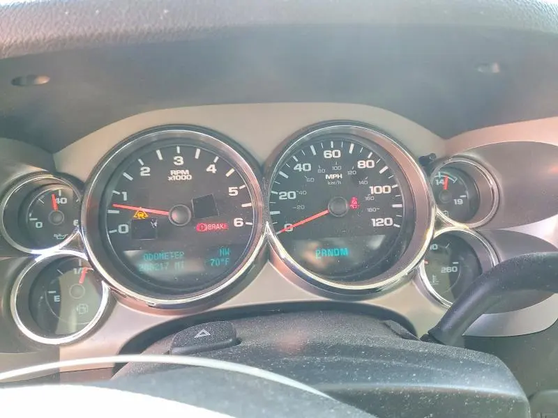 2011 CHEVROLET SILVERADO K1500 LT  