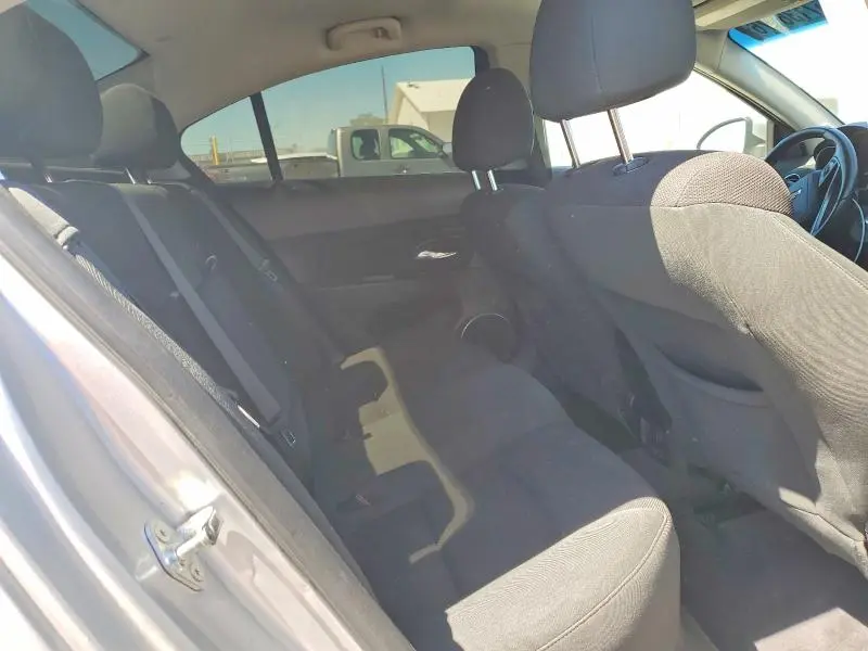 2012 CHEVROLET CRUZE LT  