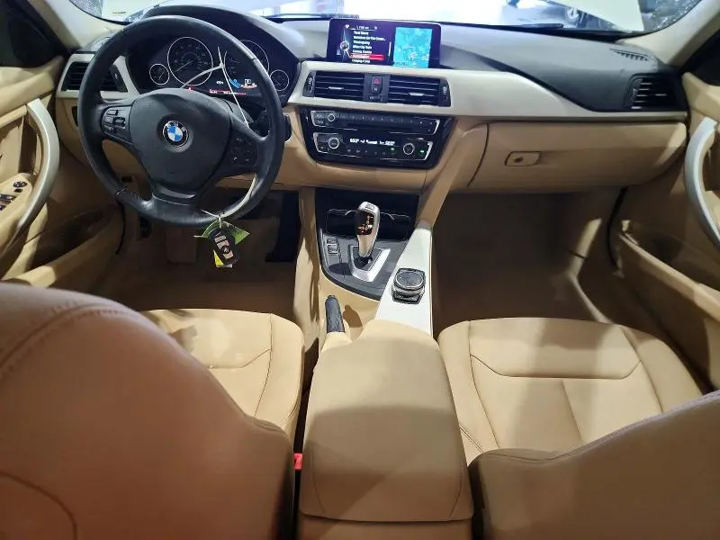 2016 BMW 320 I  