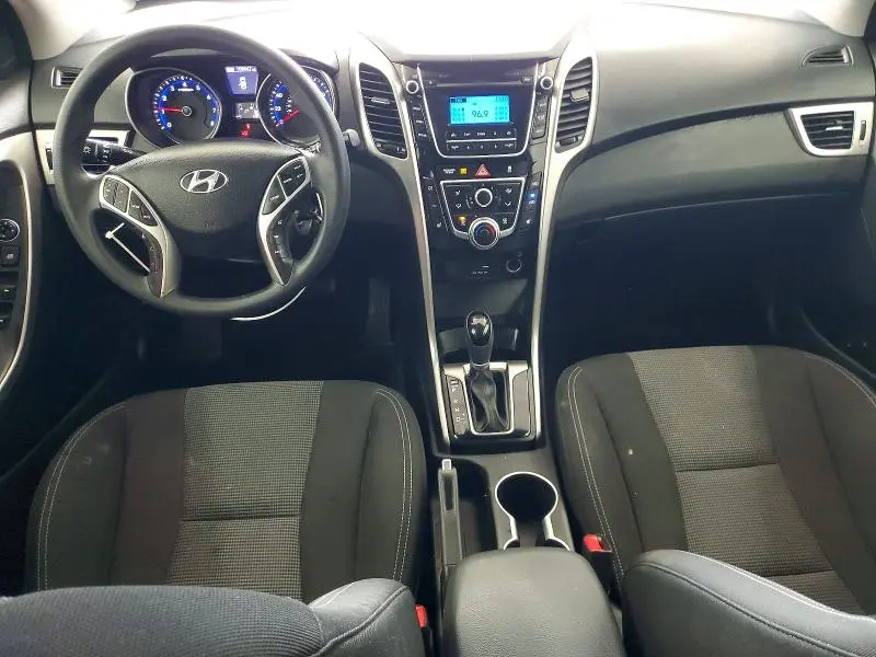 2016 HYUNDAI ELANTRA GT BASE  
