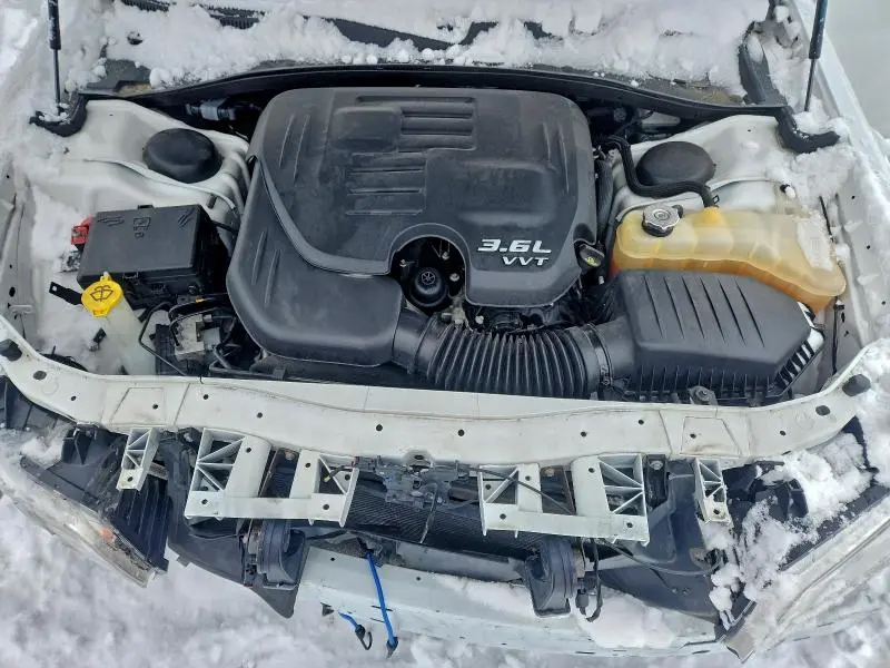 2020 CHRYSLER 300 LIMITED  