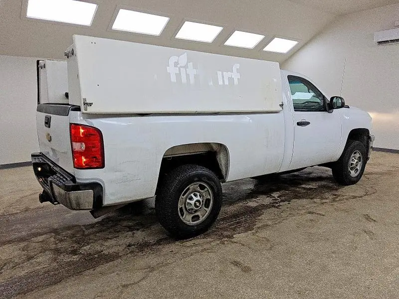 2013 CHEVROLET SILVERADO C2500 HEAVY DUTY  