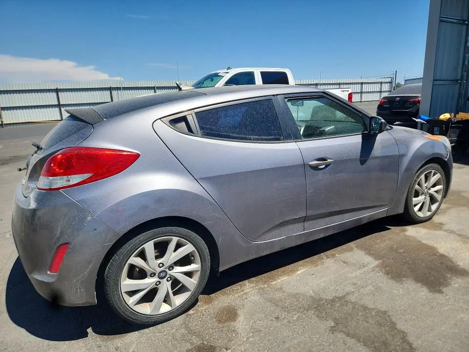 2016 HYUNDAI VELOSTER BASE  