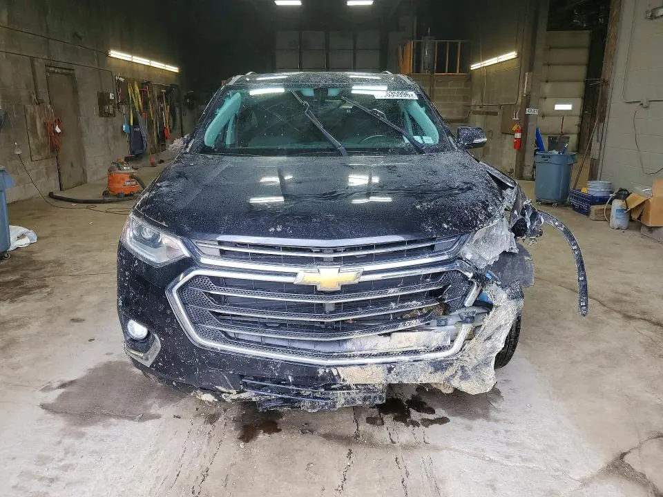 2018 CHEVROLET TRAVERSE LT  