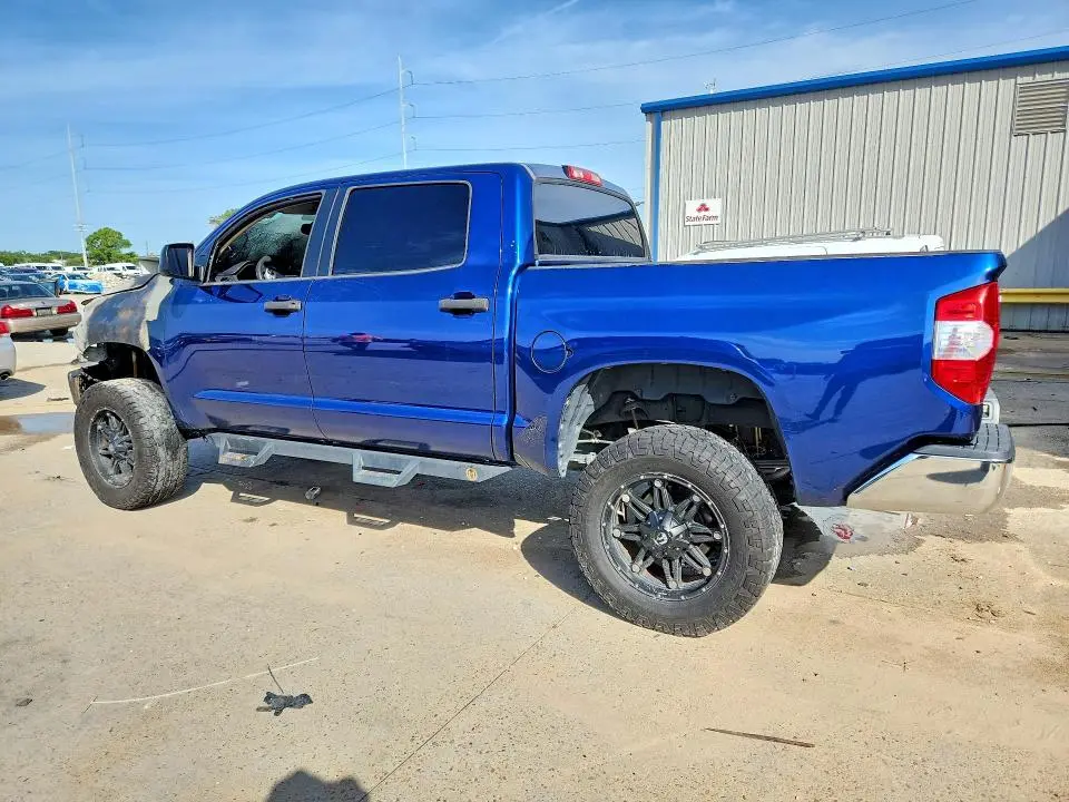 2014 TOYOTA TUNDRA CREWMAX SR5  