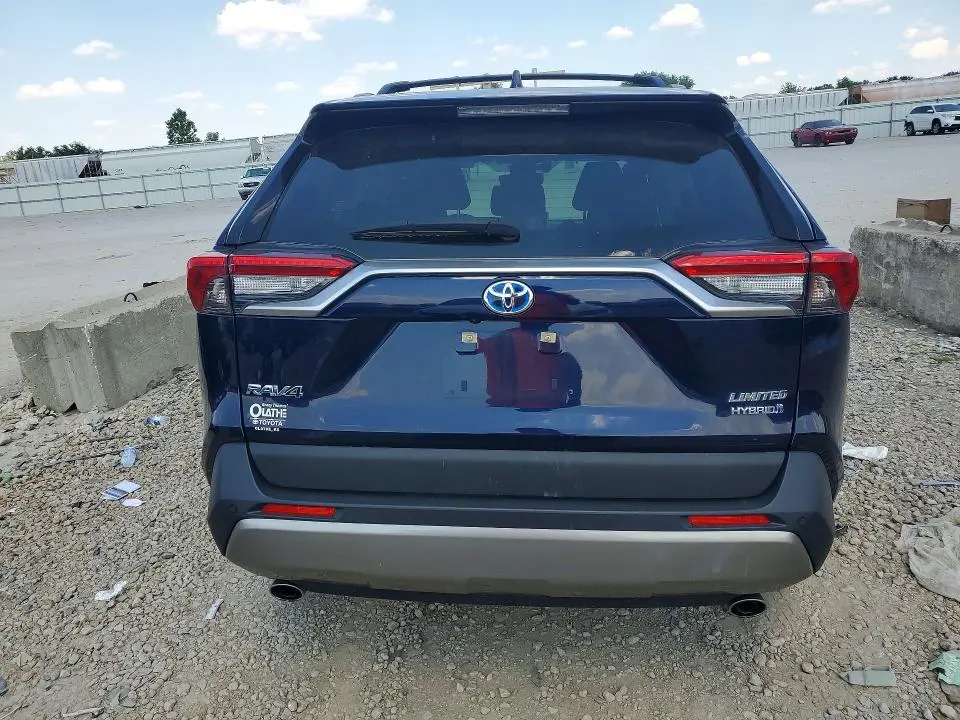 2022 TOYOTA RAV4 LIMITED  