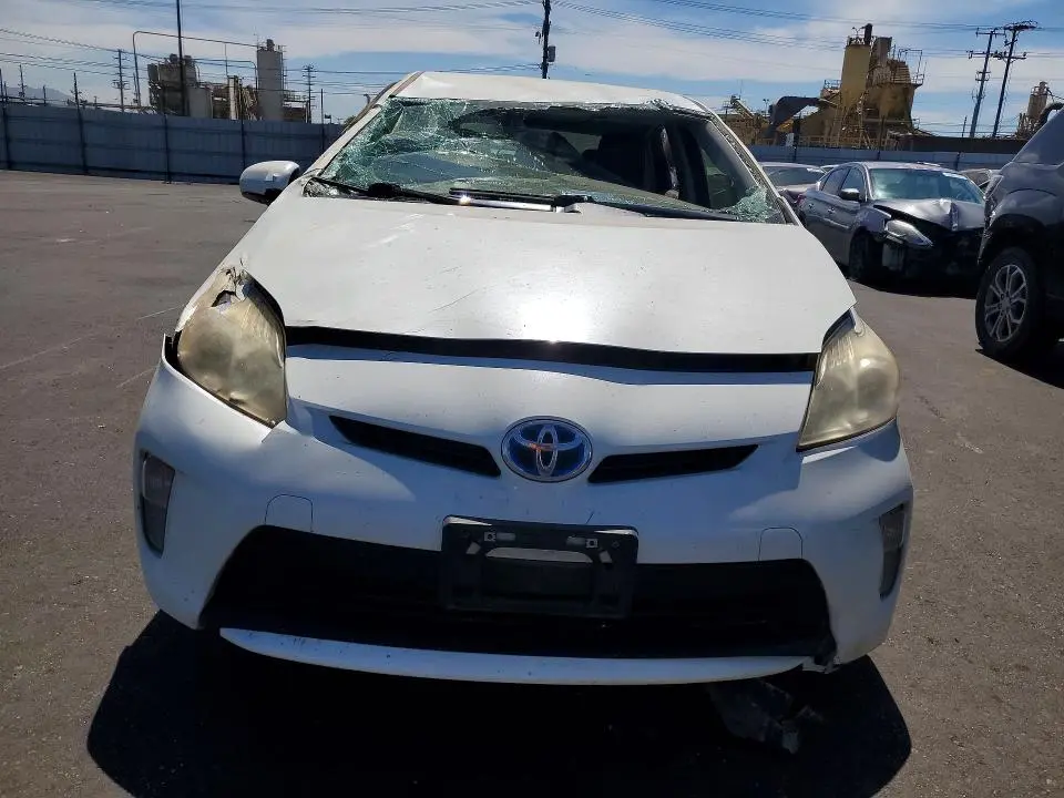 2013 TOYOTA PRIUS PERSONA SERIES SE  