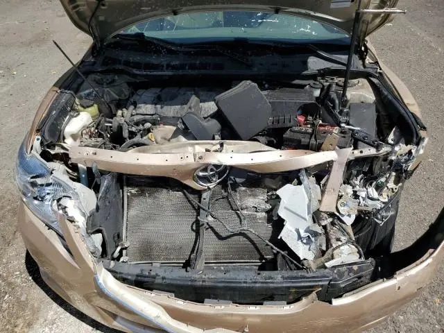 2010 TOYOTA CAMRY BASE  