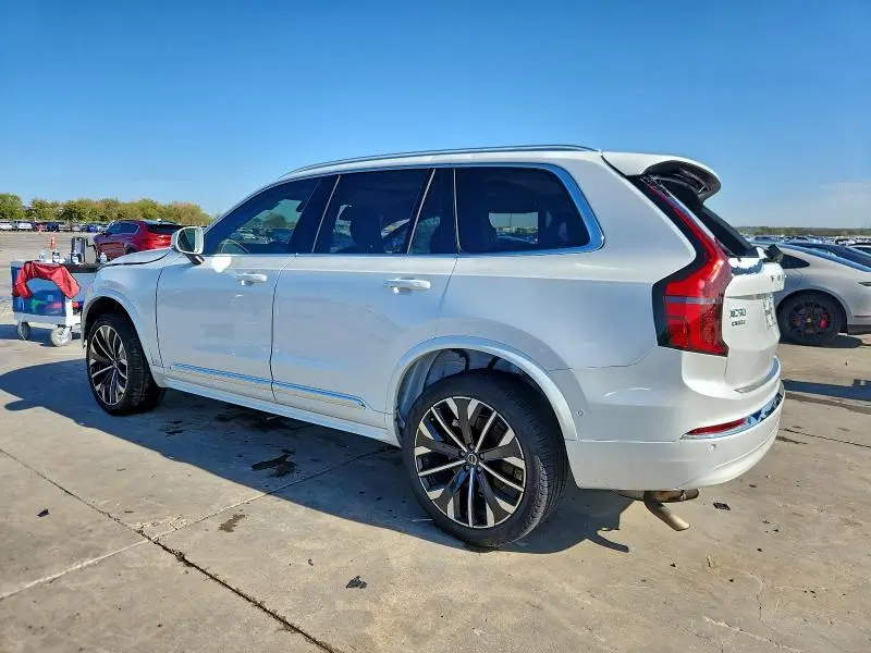 2025 VOLVO XC90 PLUS  