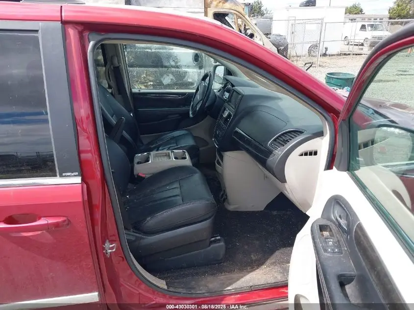 2014 CHRYSLER TOWN & COUNTRY TOURING