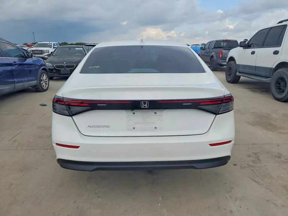 2024 HONDA ACCORD EX  