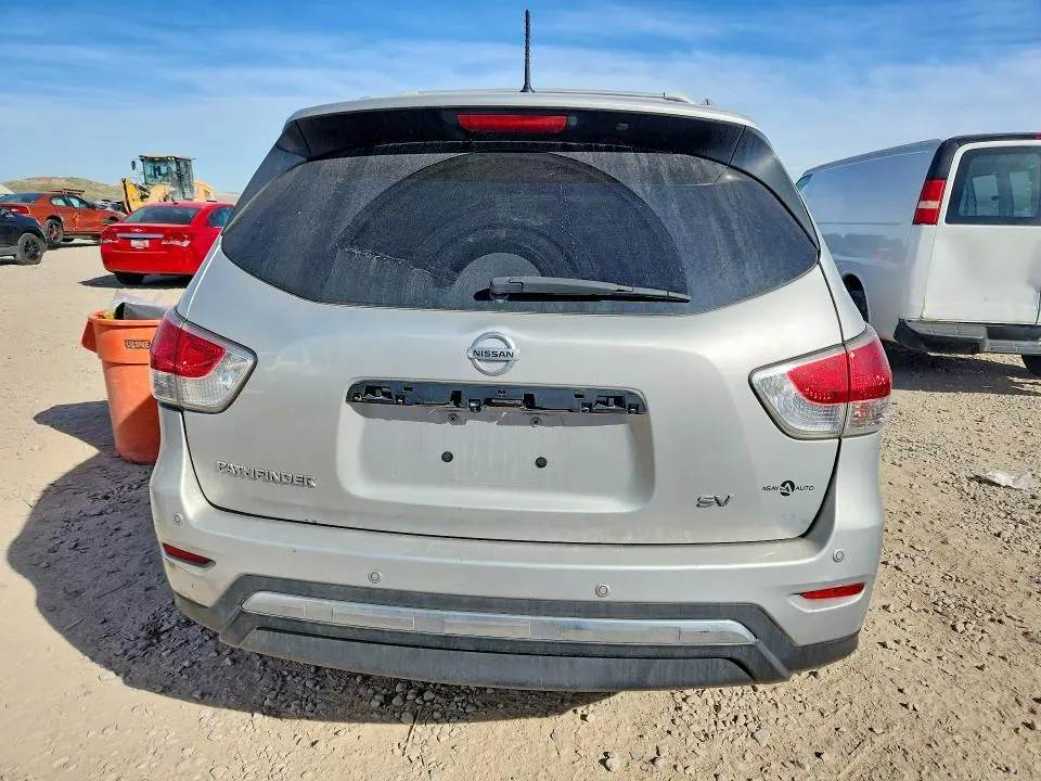 2015 NISSAN PATHFINDER SV  