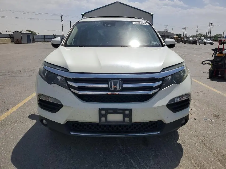 2017 HONDA PILOT ELITE  