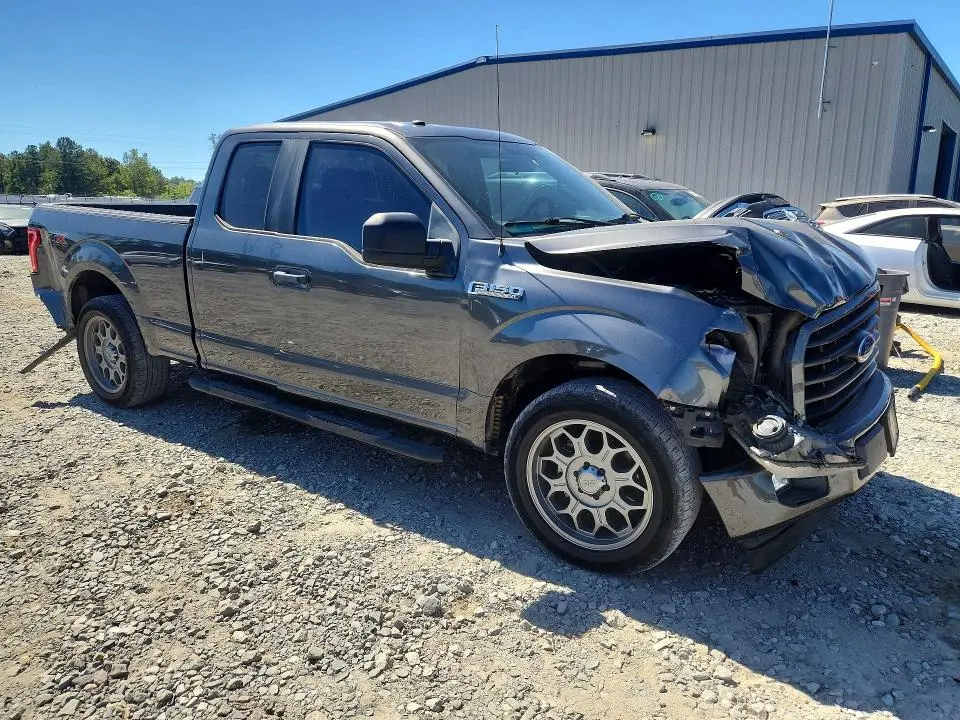 2017 FORD F150 SUPER CAB  